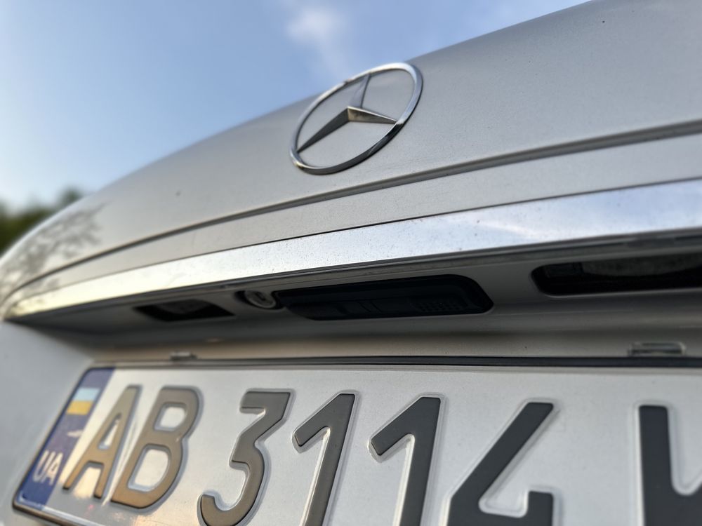 Mercedes-Benz w220 S320