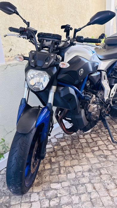 Mota Yamaha Mt07