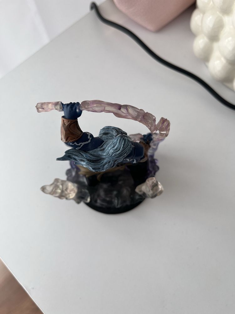 Figurka dungeons and dragons Storm Titan
