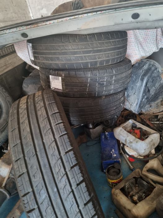 Колеса шины 225 75R16C
