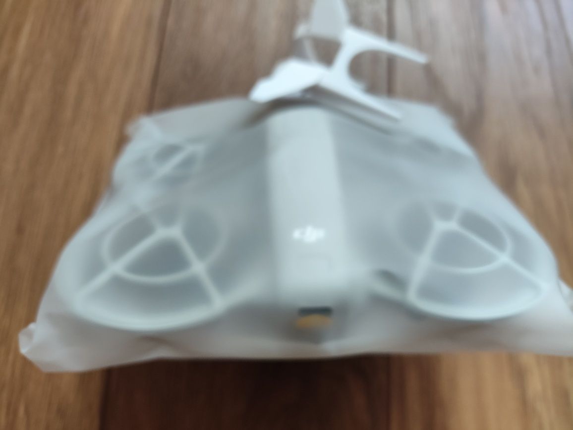 Nowy dji neo fpv z bateria i oslonami