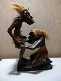 Африканская статуэтка