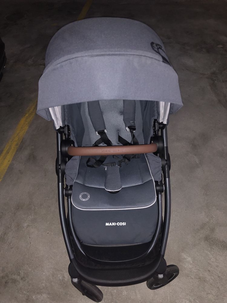 Conjunto carrinho Maxi Cosi Adorra+ Cadeira auto Cabriofix I-Size