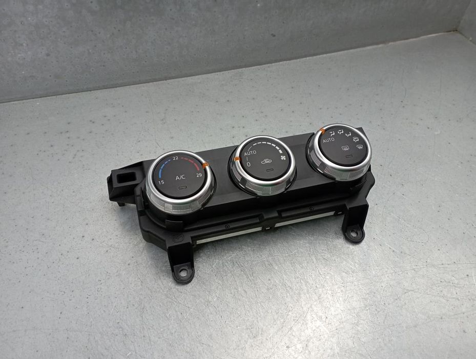 Comando chauffage / sofagem MAZDA CX-3 (DK)