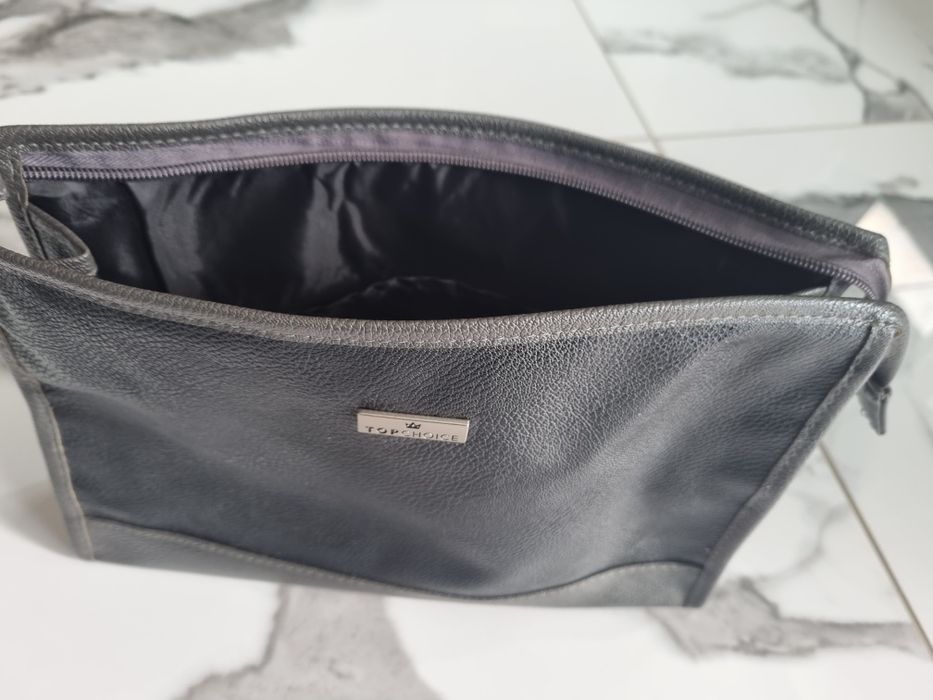 Nowa męska kosmetyczka duża