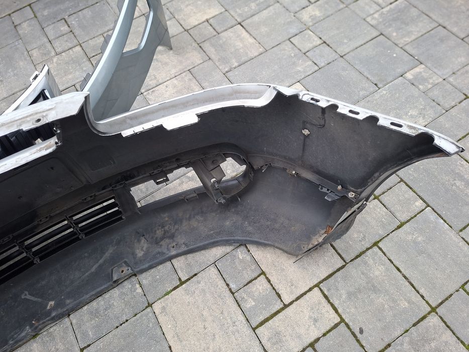 Audi a3 8l lift 00-03 zderzak przod przedni srebrny ly7w