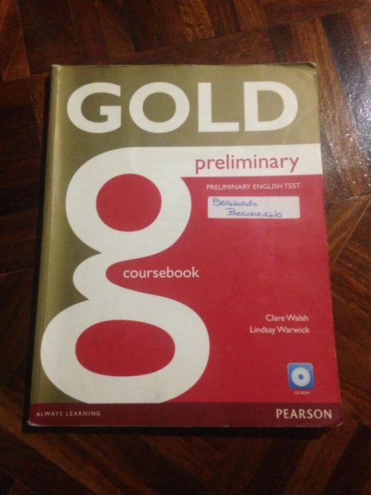 Manuais de Inglês GOLD preliminary PEARSON