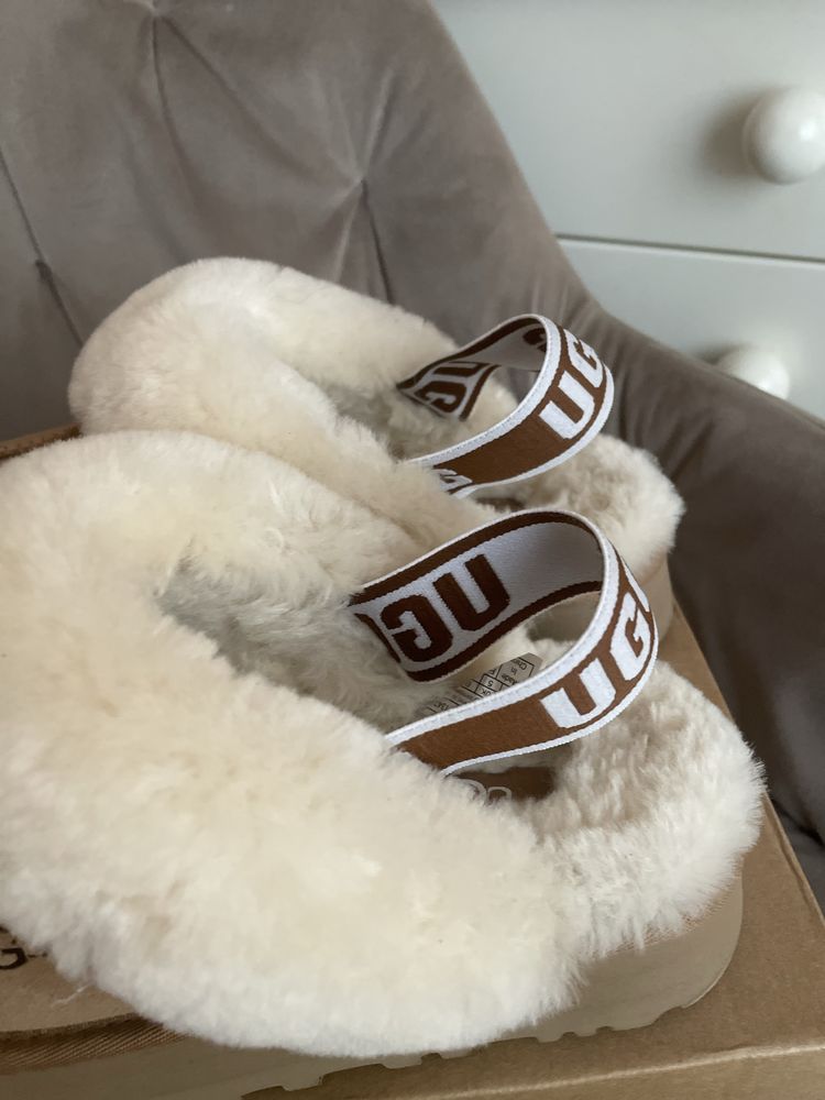Продам круті UGG Funkette Slipper 3см