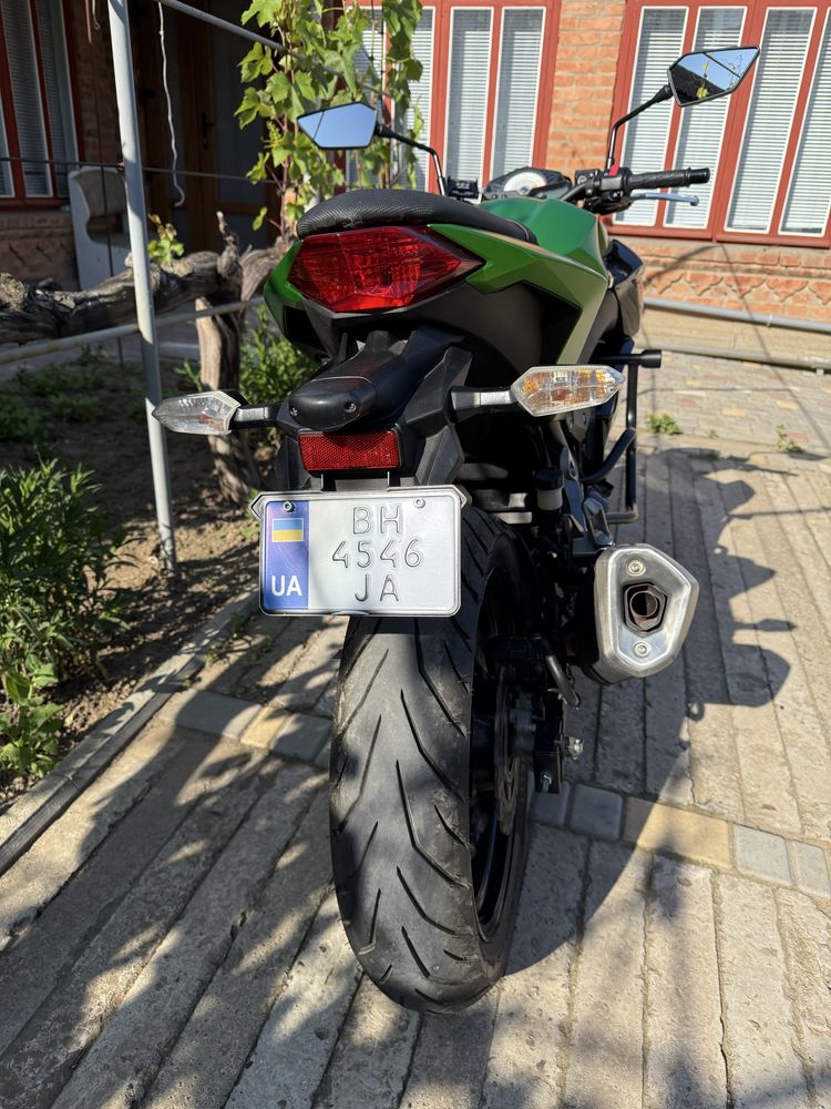 Продам мотоцикл Kawasaki Z300 2016г.