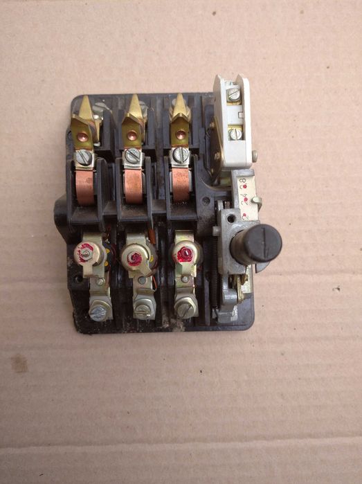 Автоматичний вимикач 25А, 500В