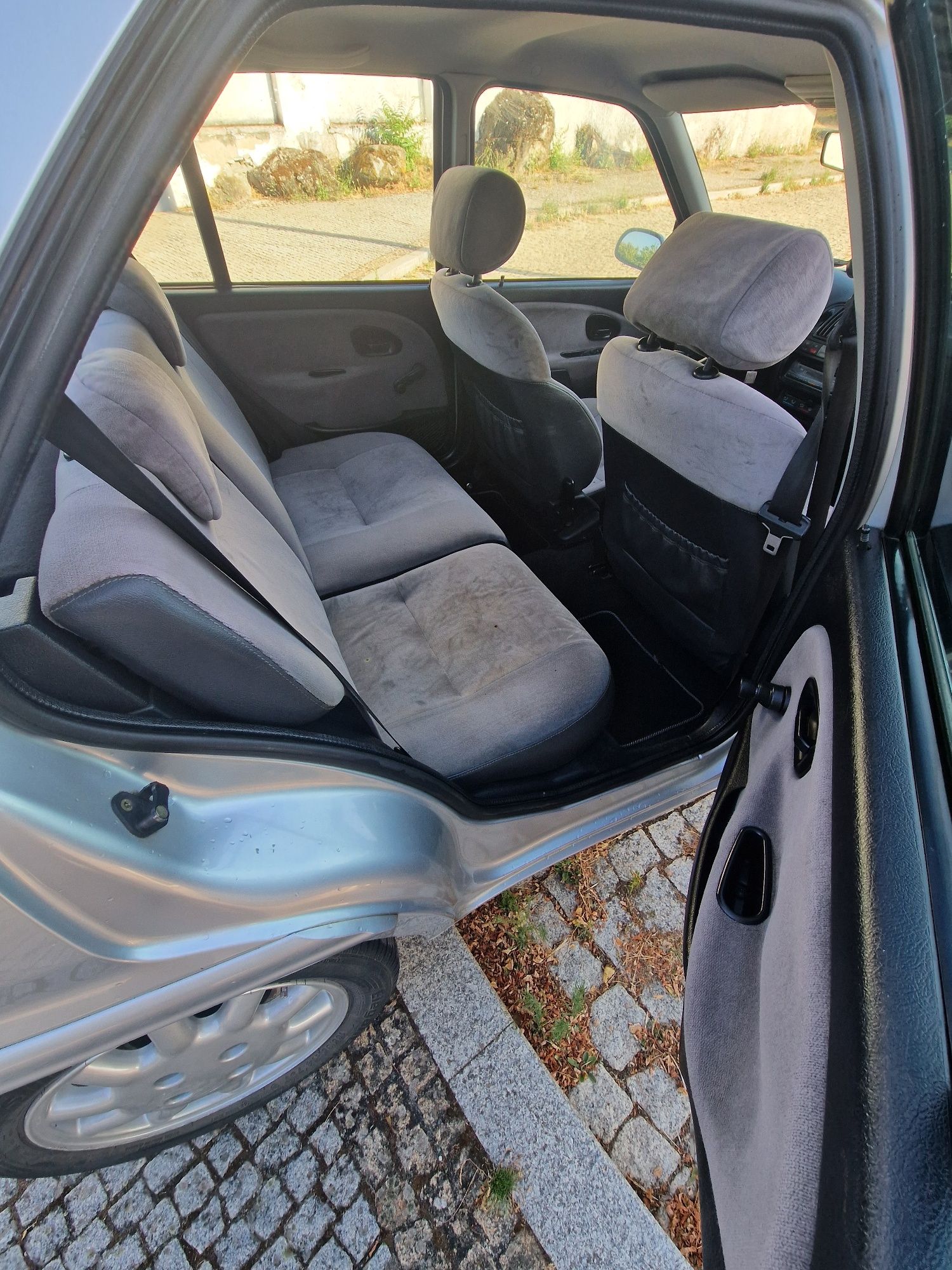 Citröen saxo 1.2 c | 02