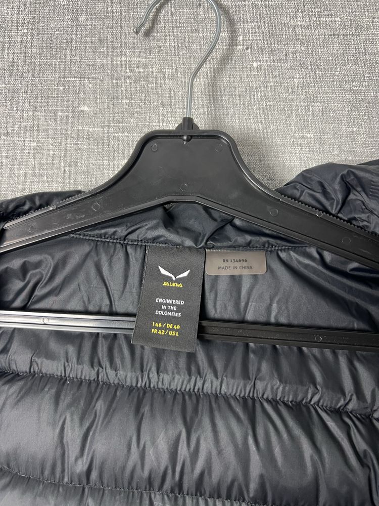 Пуховик жіночий Salewa Giubbotto piumino Ortles Medium 27162 Nero