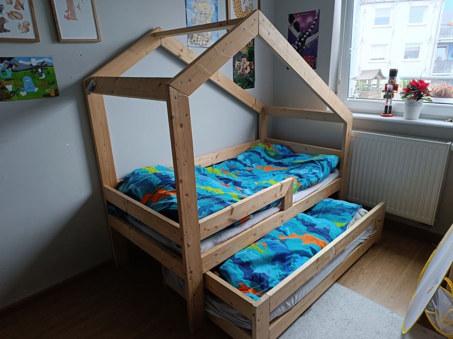 Łóżko dziecięce DOMEK PODWÓJNE 160X80 z materacami