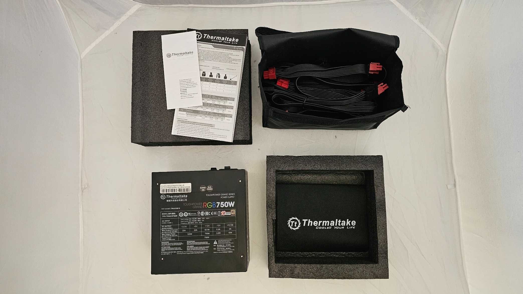 Thermaltake Toughpower Grand RGB 750W Modular - 80 Plus Gold