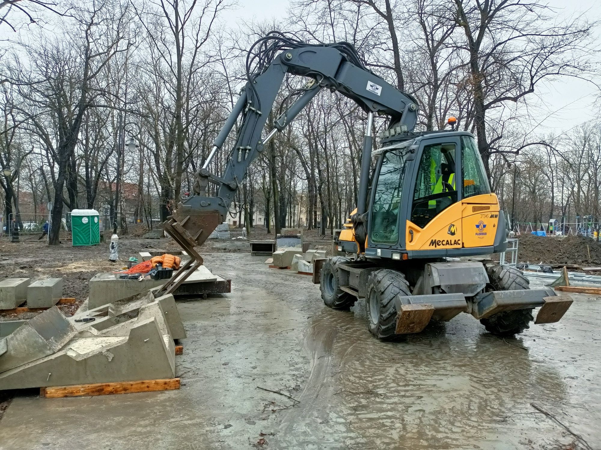 Usługa koparko ładowarka, koparka, laweta 16ton, transport sprzętu