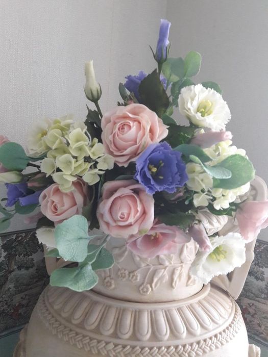 Шикарные  подарочные композиции ручной работы из холодного  фарфора