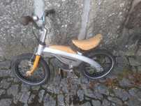 Bicicleta BMW, pode ver sem compromisso