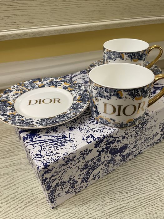 Набір посуду діор брендований