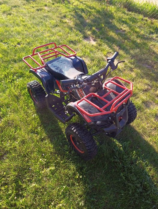 Mini quad 50 cc .