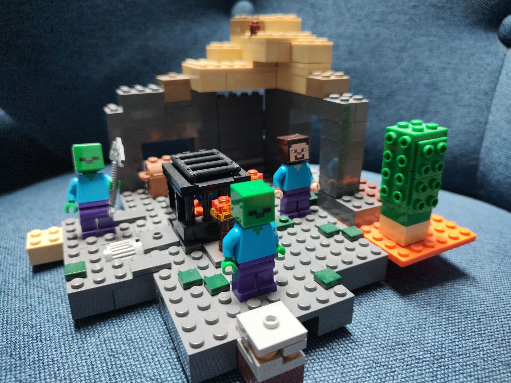 LEGO Minecraft 21119