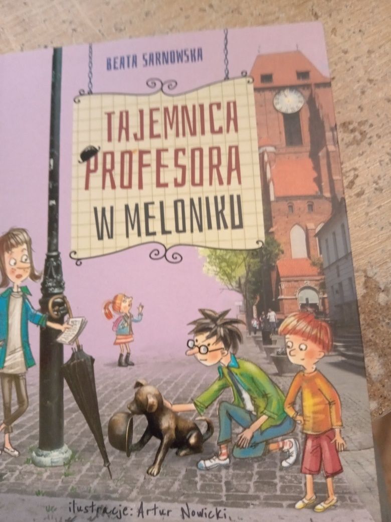 Tajemnica profesora w meloniku