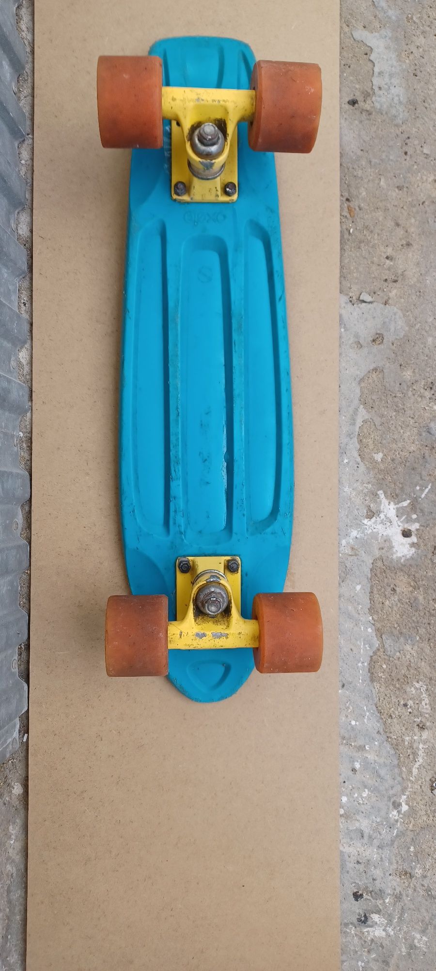 Vendo este skate