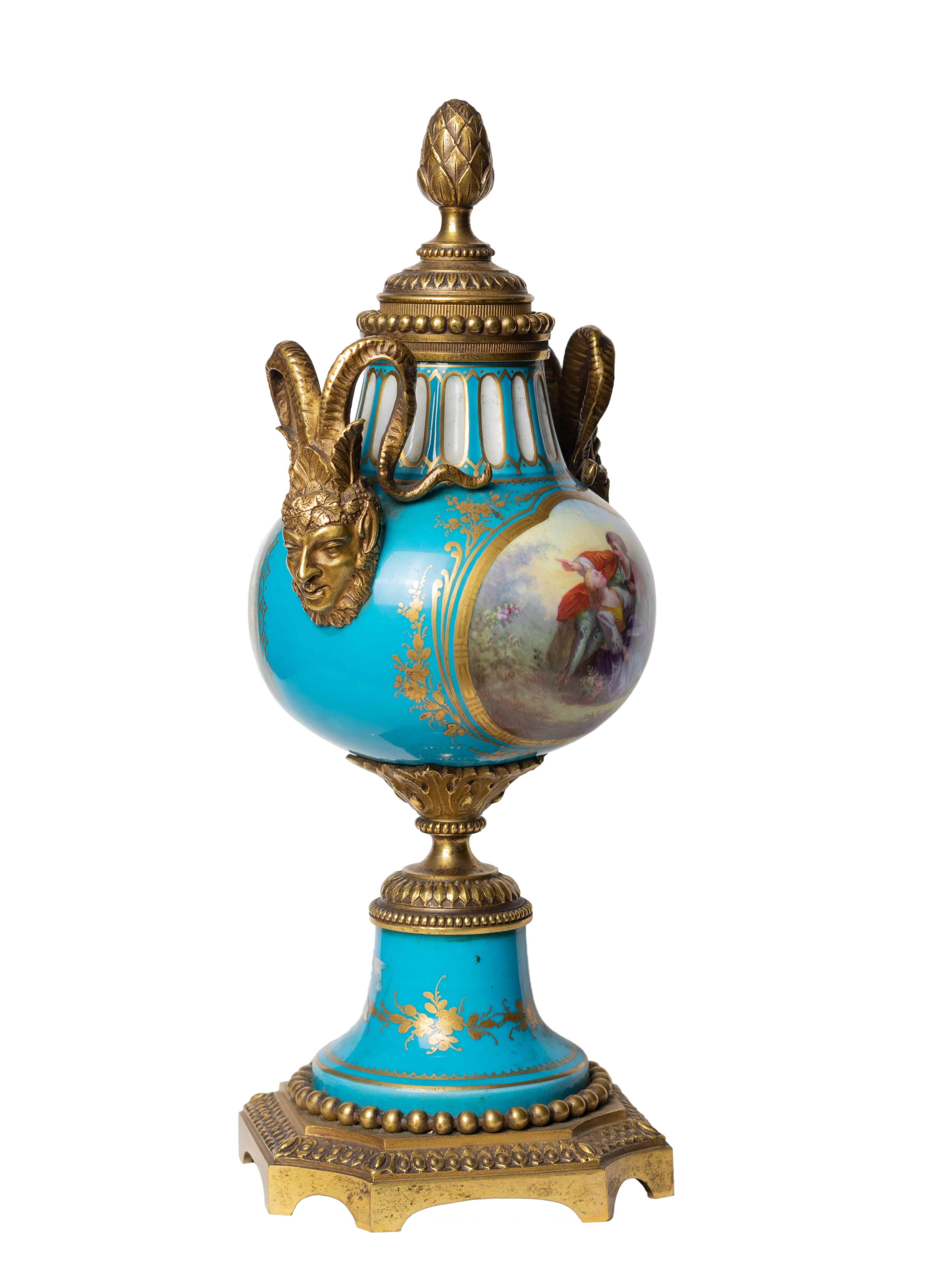 Candelabro porcelana Sèvres bronze François Boucher | século XVIII