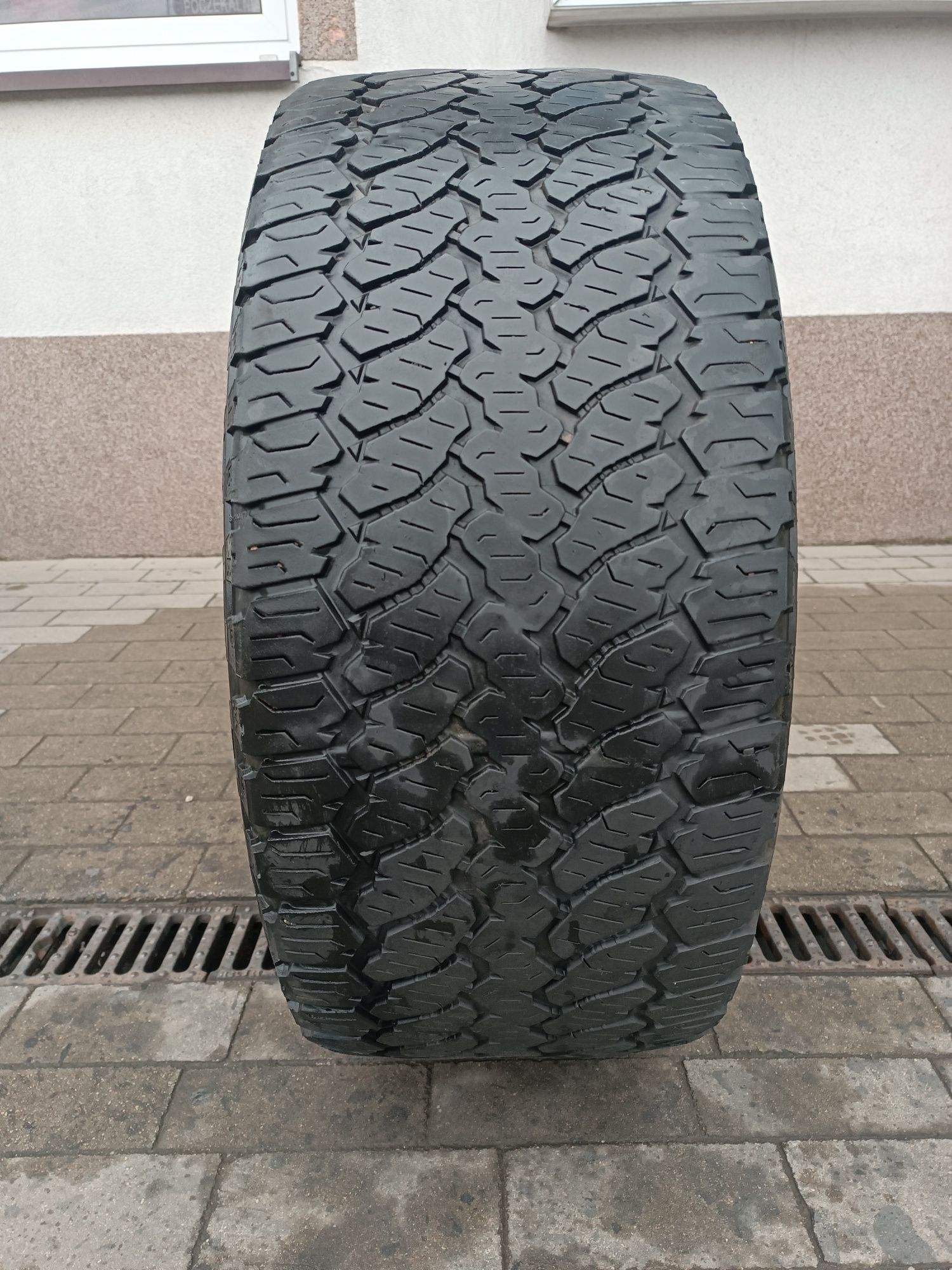 275/45R20 Generał Graber AT3 opona pojedyncza