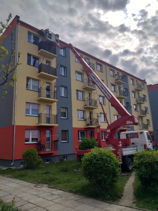 Mycie, malowanie dachów, elewacji, kostki brukowej, prace wysokościowe