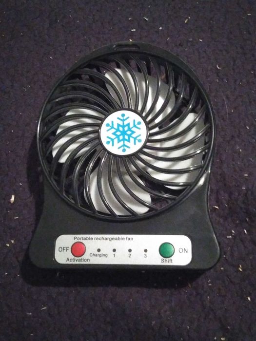 mały wiatrak wentylator usb