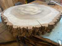 Plaster drzewa orzech włoski , duży suchy, na  stolik.