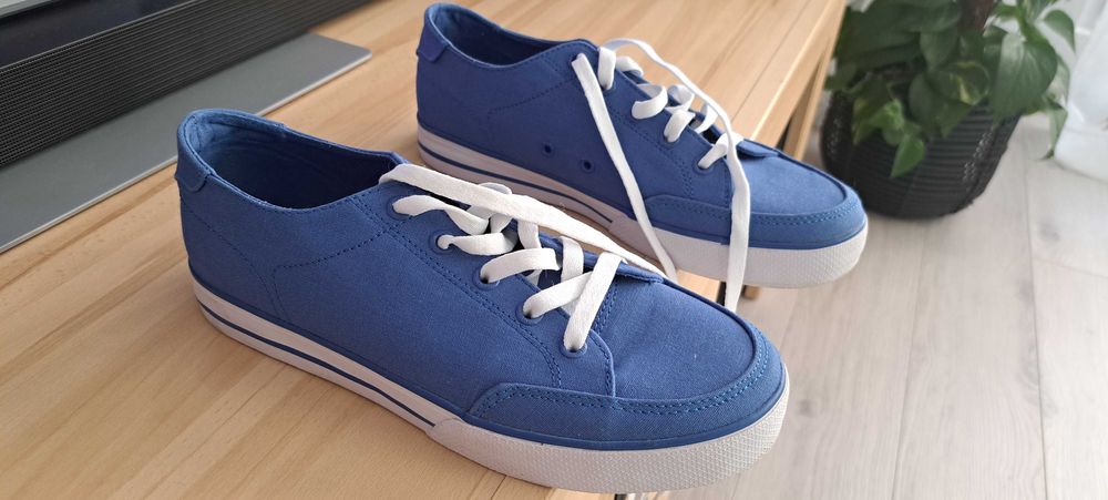 Buty Circa Skateboard rozm. 40.5