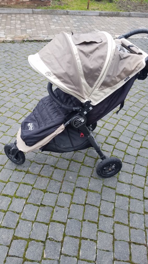 Коляска baby jogger