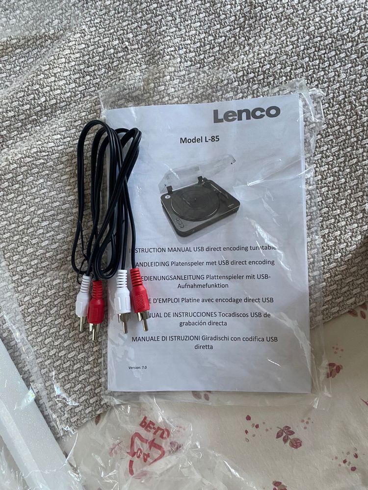 Gira-Discos USB LENCO L-85