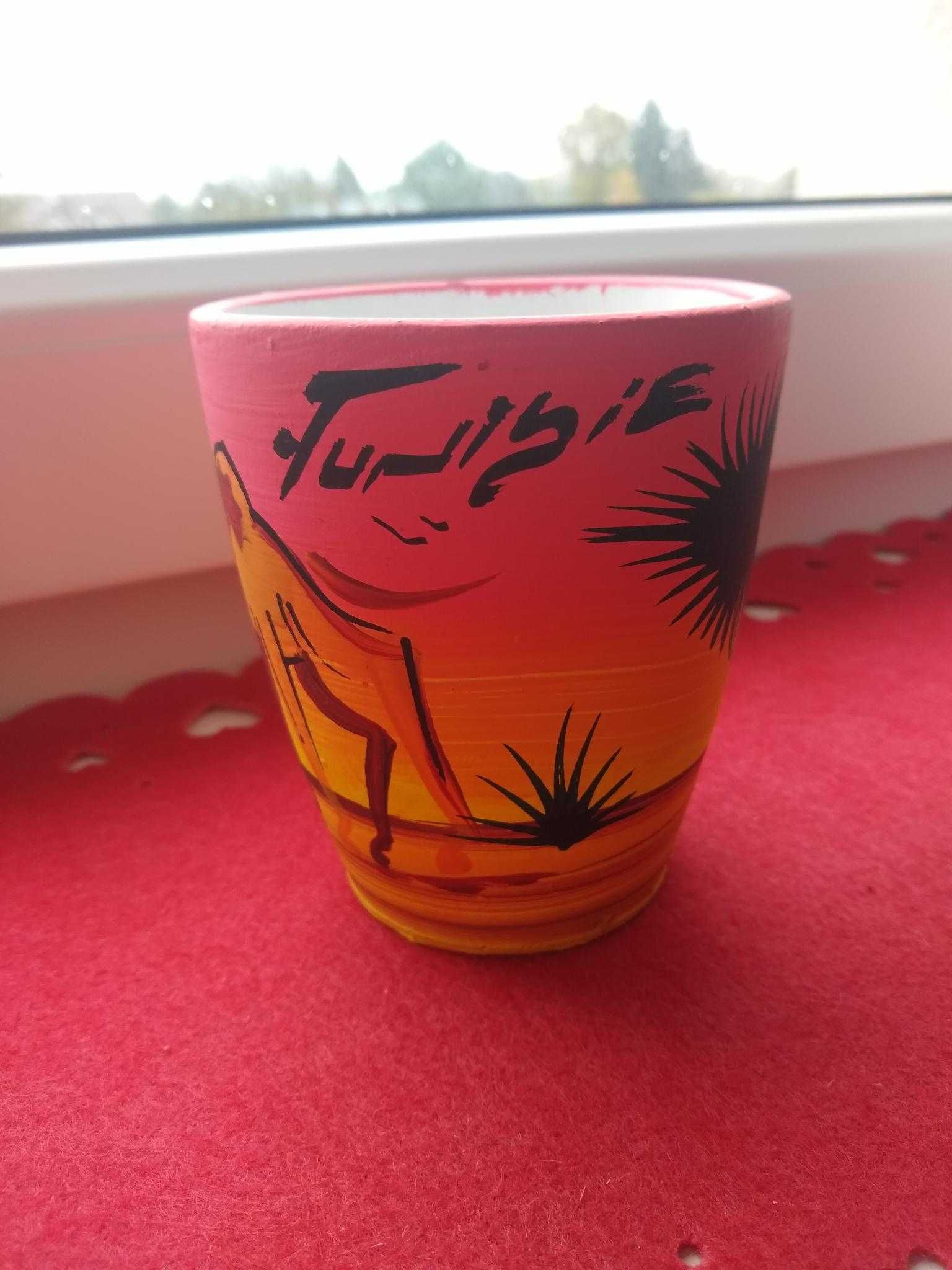 Kubek kolekcjonerski, ręcznie robiony z Tunezji