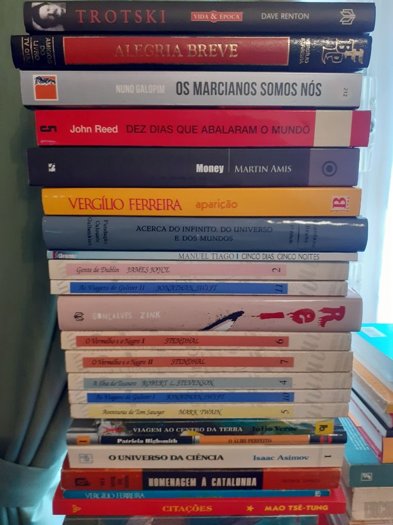 150 Livros (Conjunto)