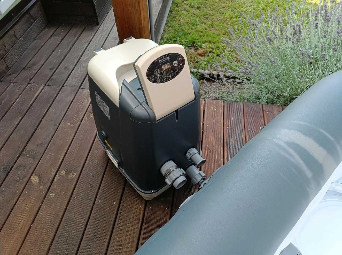 Whirlpool/Jacuzzi Lay-Z-Spa Hawaii Hydrojet Pro