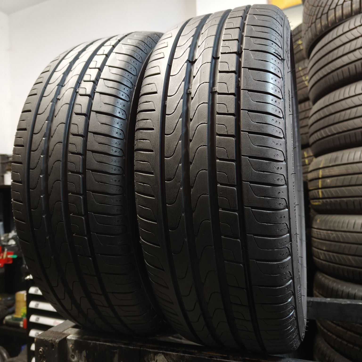 205/40/18 XL Sprzedam parę opon letnich Pirelli