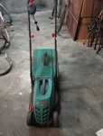 Maquina cortar relva
