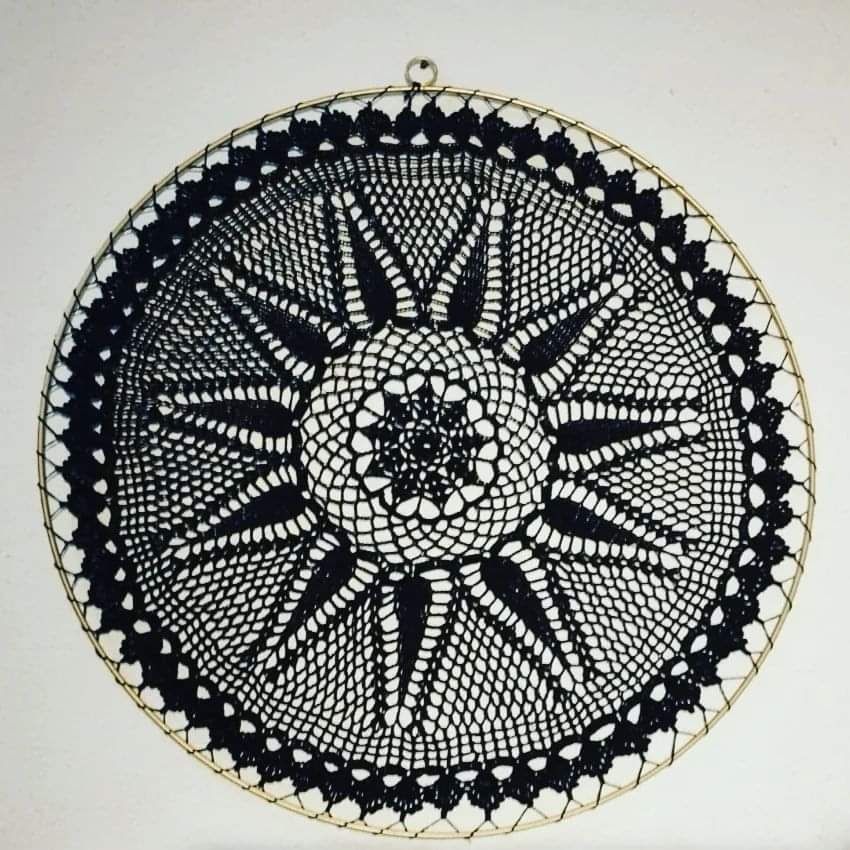 Mandala em crochet 60cm