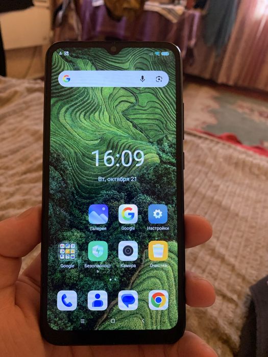 Продам телефон редми