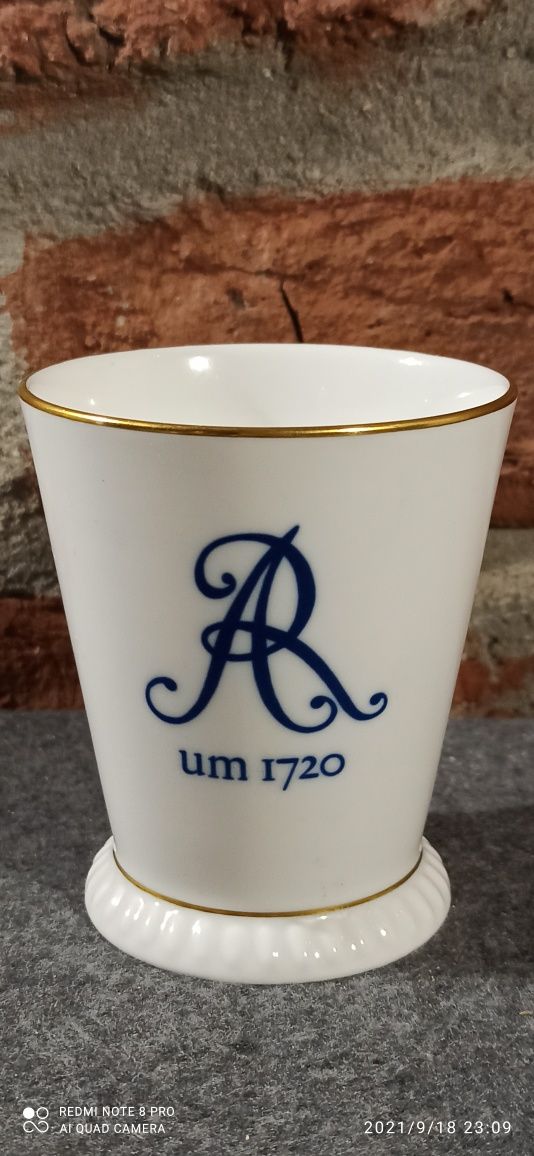Porcelana MEISSEN Kubek Kolekcjonerski Aqualinta sygnatura AR um 1720
