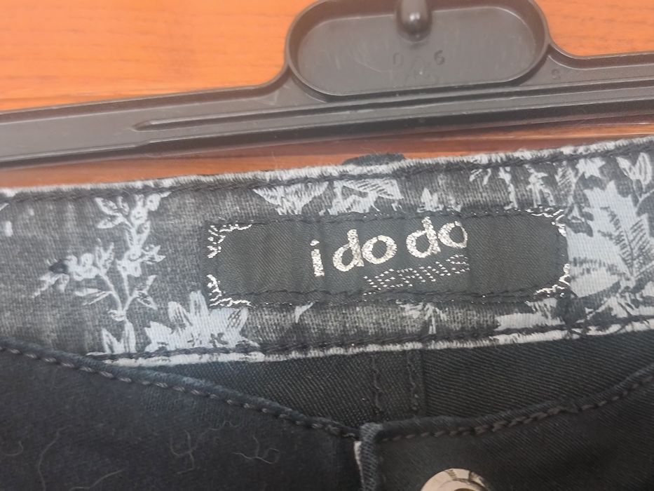 Calças de ganga pretas senhora