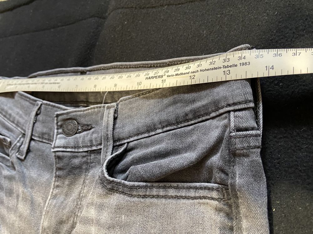 Жіночі джинси LEVI'S  суперскіні.