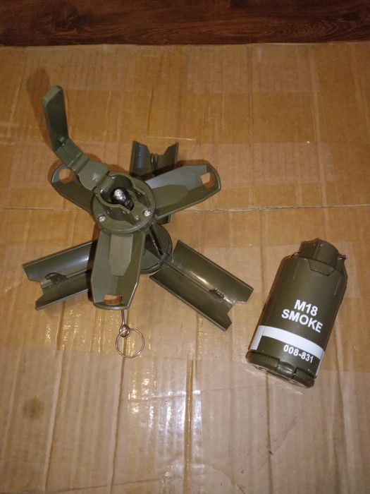 Granat dymny M18 (Orbiz) airsoft.