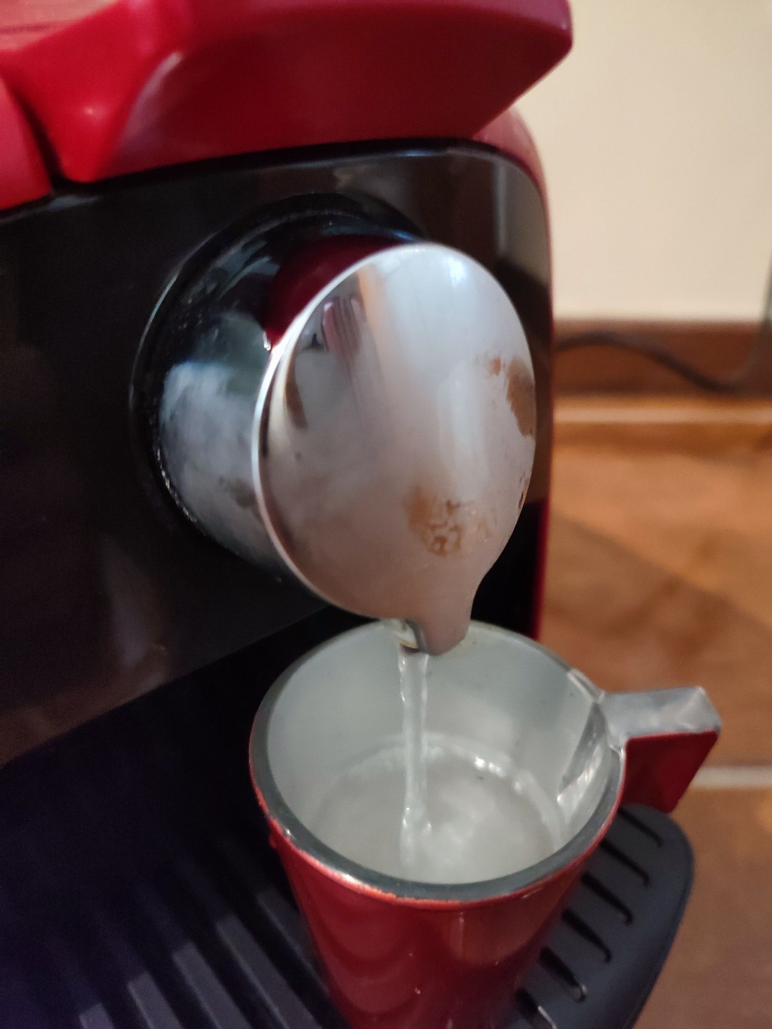 Máquina café Delta Qosmo Red