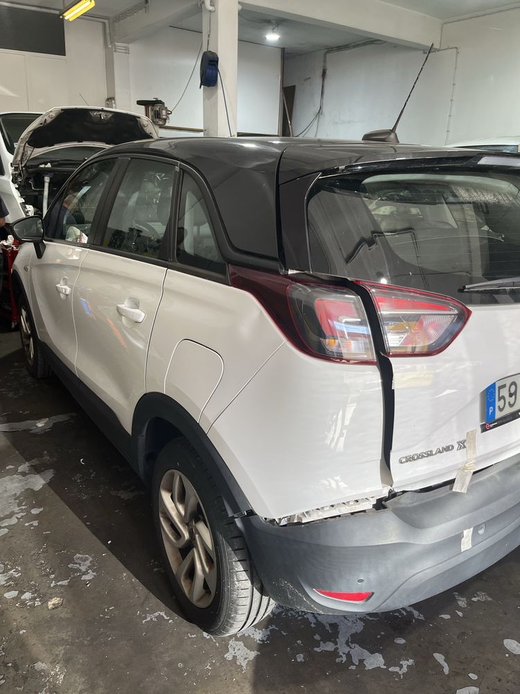 Opel crossland X
