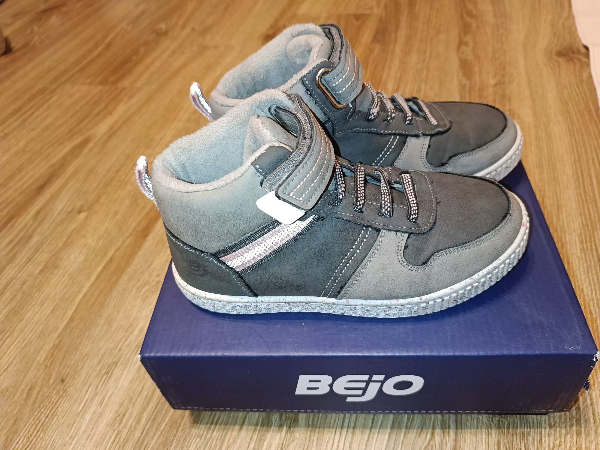 Półbuty Bejo adidasy 32 za kostkę