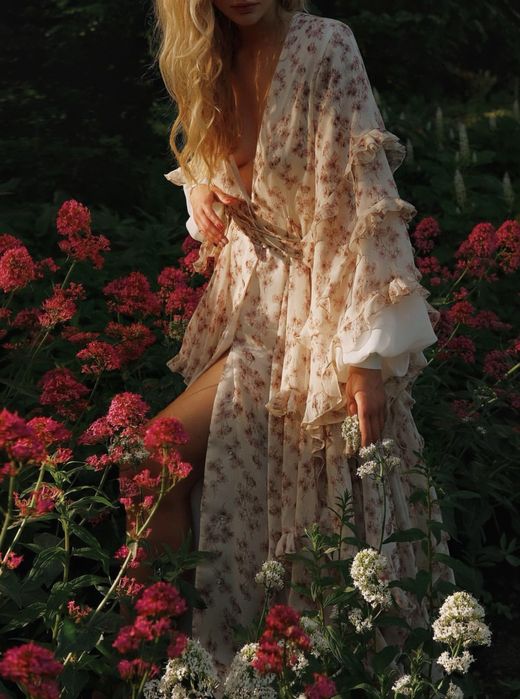 Платье женское нарядное Muse