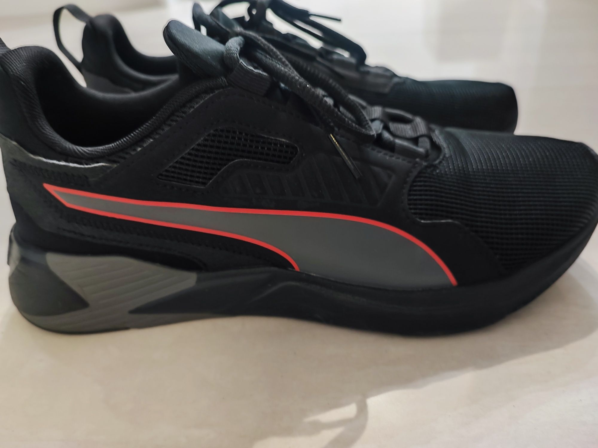 PUMA Sneakersy Disperse rozmiar 42